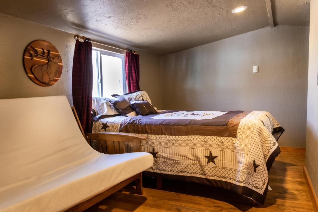 Half Moon Lake Lodge Pinedale Extérieur photo